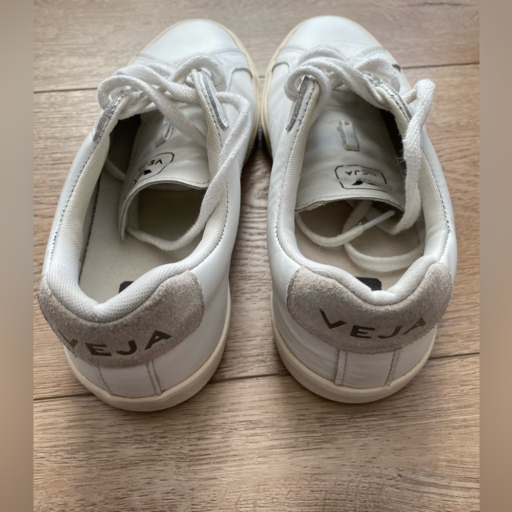 Veja Classic White Lace-Up Sneakers - Picture 5 of 11